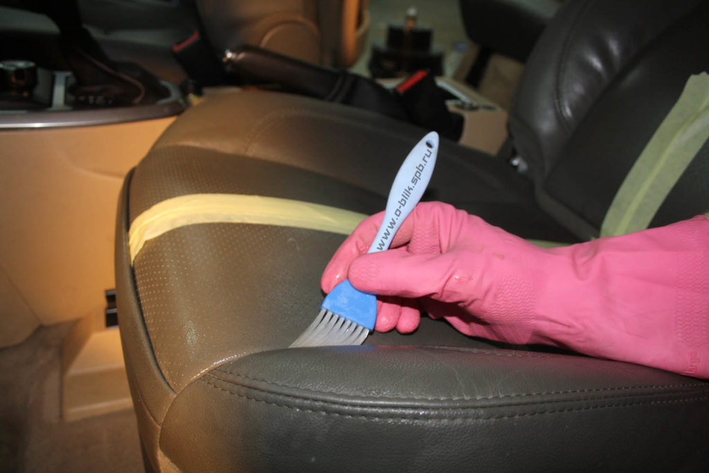 Чем очистить тканевые сиденья автомобиля