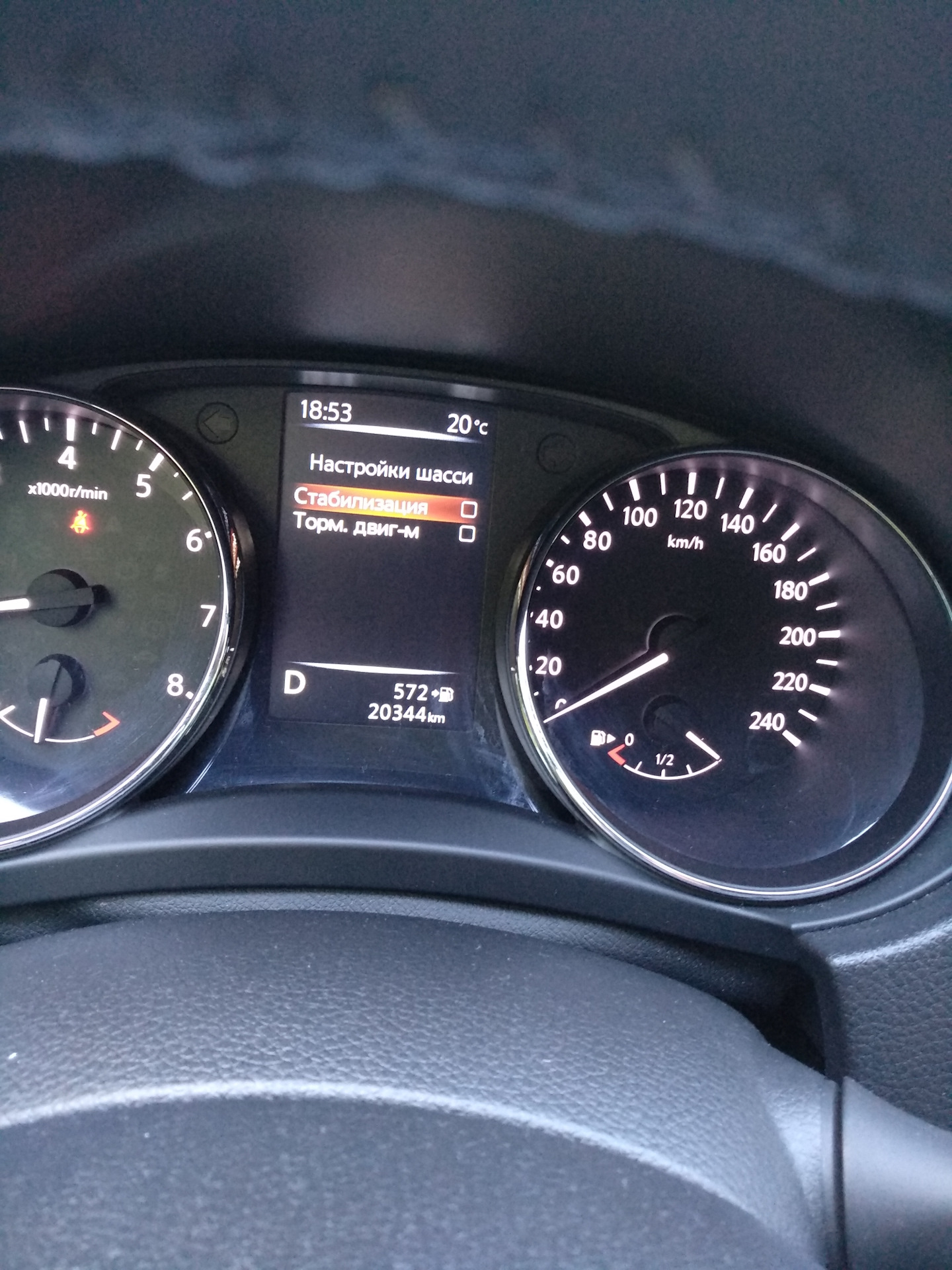 Что такое торможение двигателем и как это правильно делать