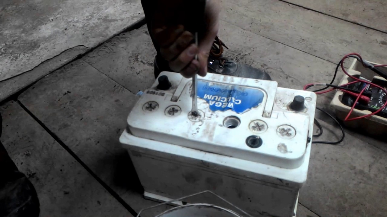 Что делать, если при зарядке аккумулятор начинает кипеть