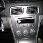 Пример установки аудиосистемы в Subaru Forester